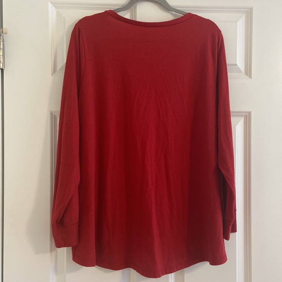 🧡 Women’s Torrid v-neck long sleeve t-shirt - Picture 4 of 7